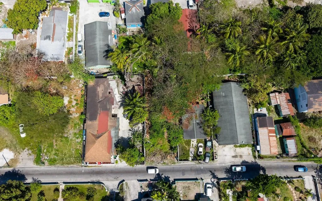 North On Hay Street Lot New Providence Paradise Island BS