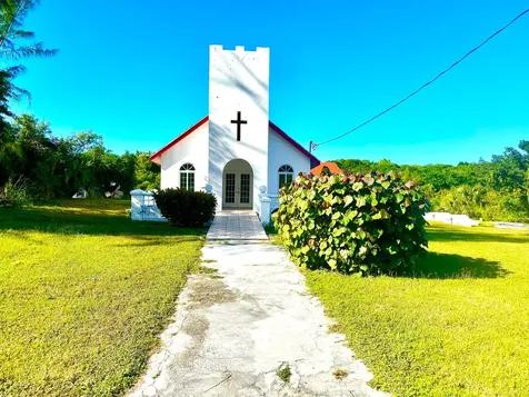 Green Castle 12-acre Lot Eleuthera BS