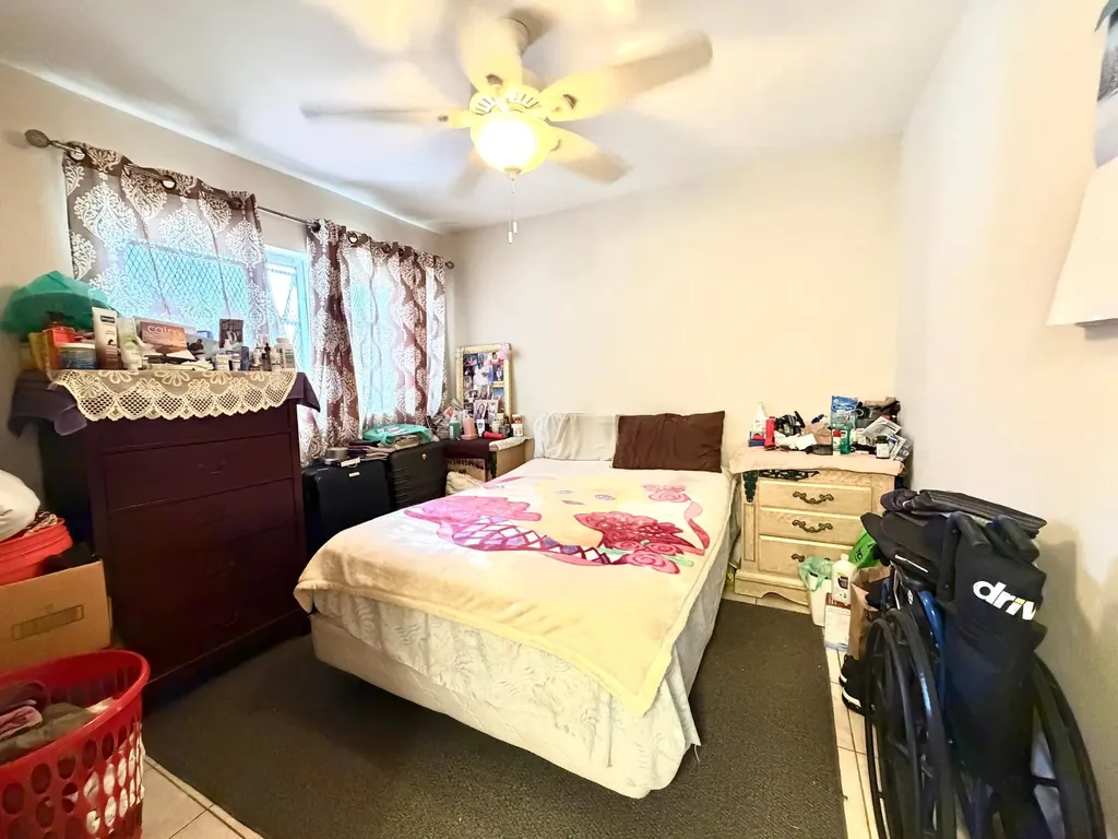 Bentley Drive 4 Grand Bahama Freeport BS