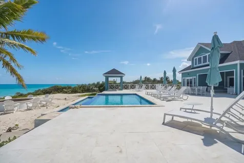 Estrella Y Mar Exuma BS