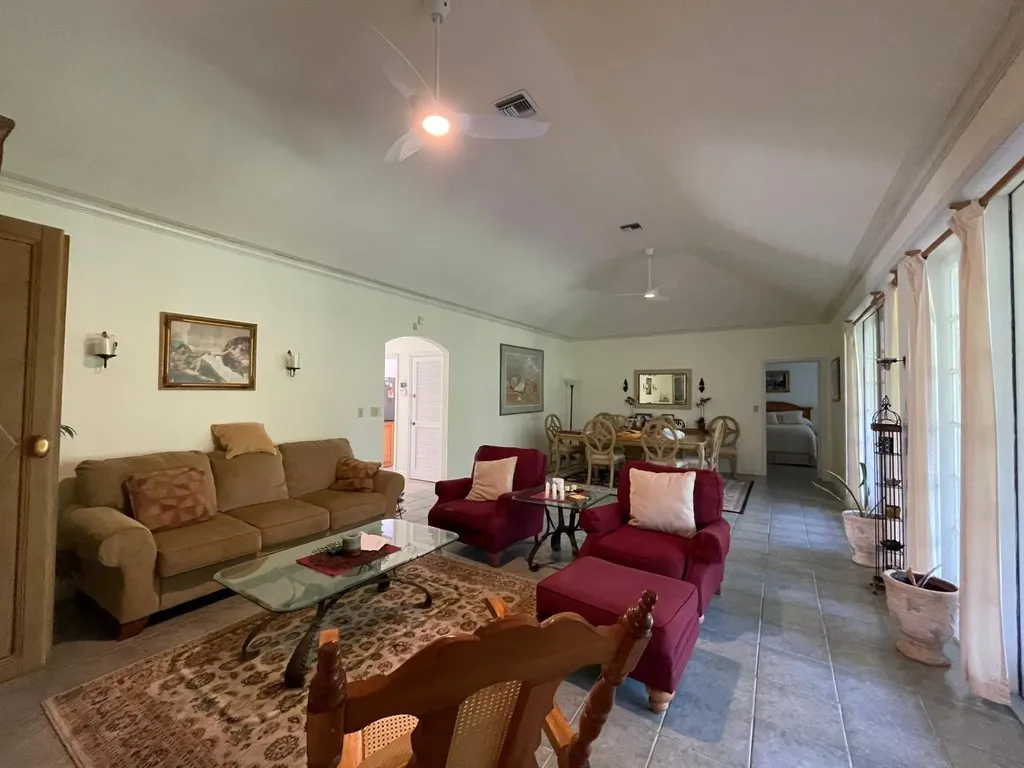 Cannon Drive, Fortune Cay 9 Grand Bahama Freeport BS