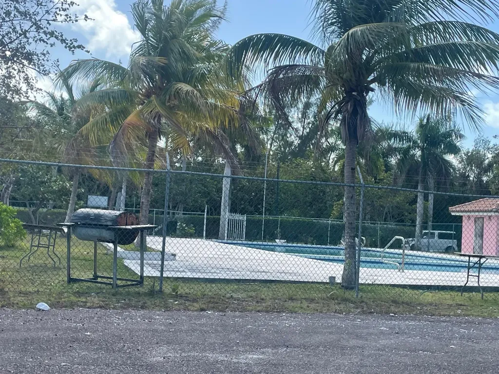 Venice Bay Unit 2 New Providence Paradise Island BS