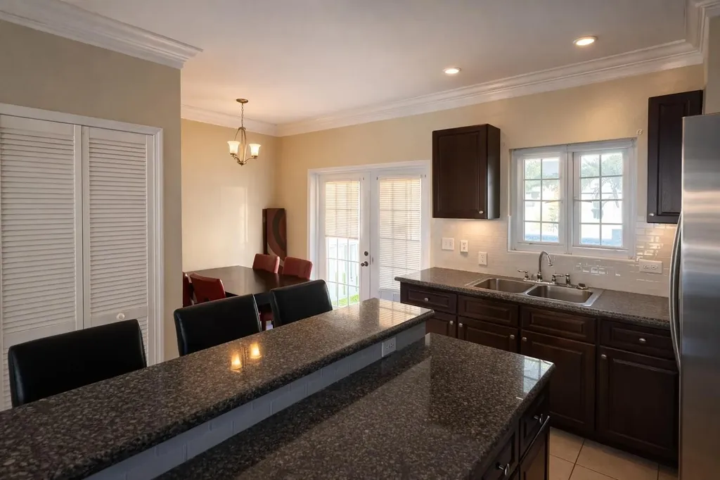 329 Oyster Drive New Providence Paradise Island BS