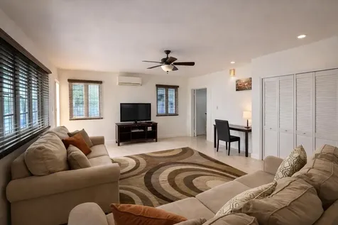 329 Oyster Drive New Providence Paradise Island BS