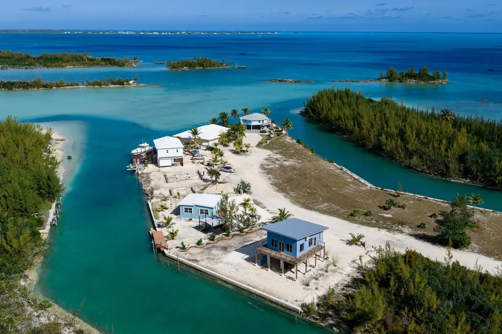 Blue Elusion Abaco BS