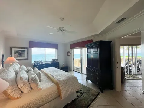 Caves Point New Providence Paradise Island BS