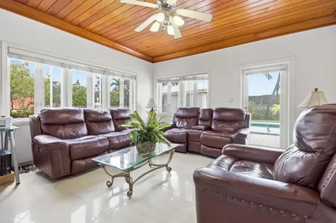 Lake Cunningham Estates New Providence Paradise Island BS