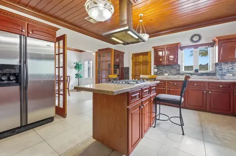 Lake Cunningham Estates New Providence Paradise Island BS