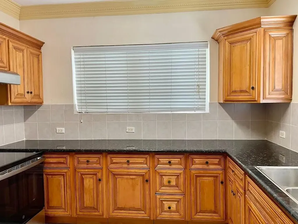 West Bay Townhome Unit#2 New Providence Paradise Island BS