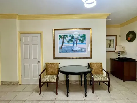 West Bay Townhome Unit#2 New Providence Paradise Island BS