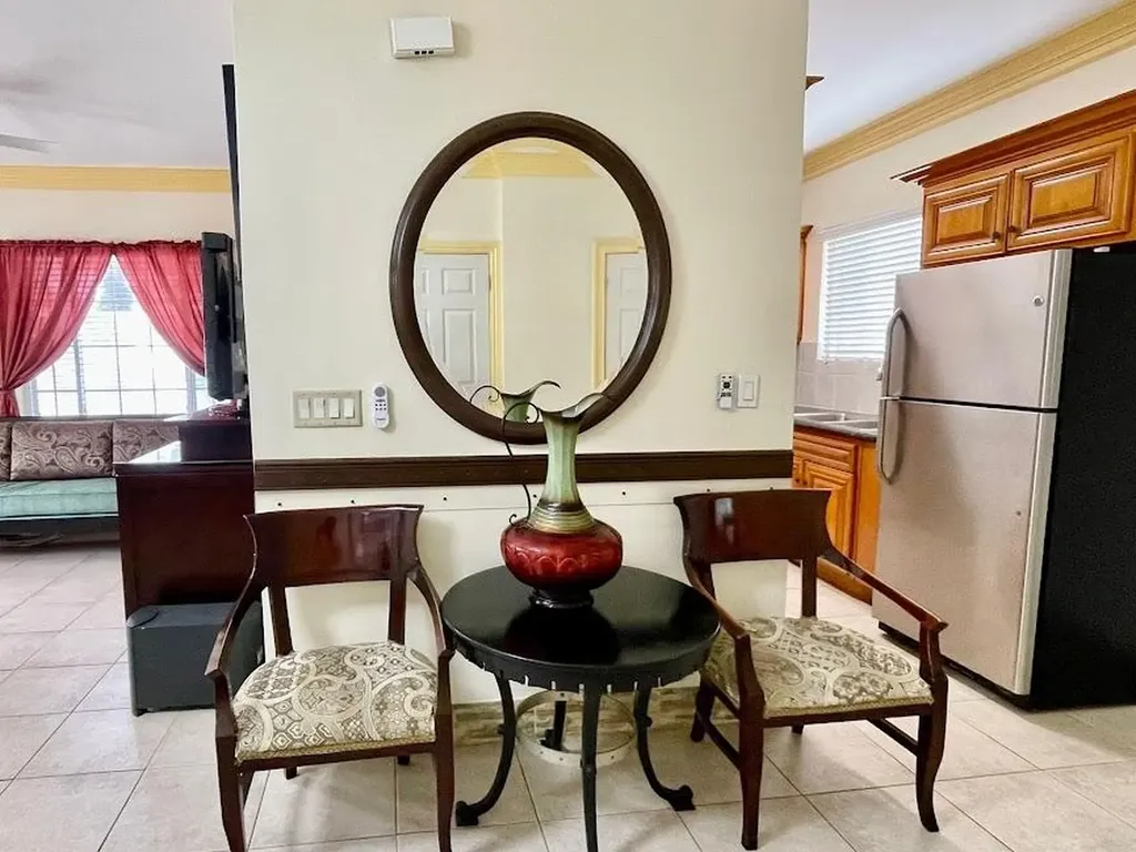 West Bay Townhome Unit#1 New Providence Paradise Island BS