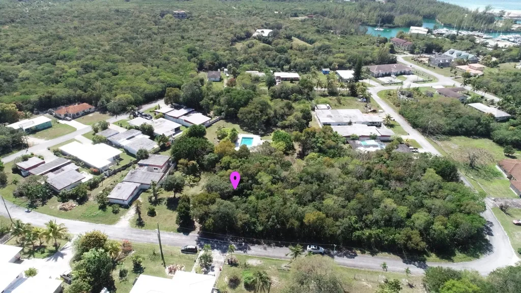 Chapman Circle 20 Grand Bahama Freeport BS