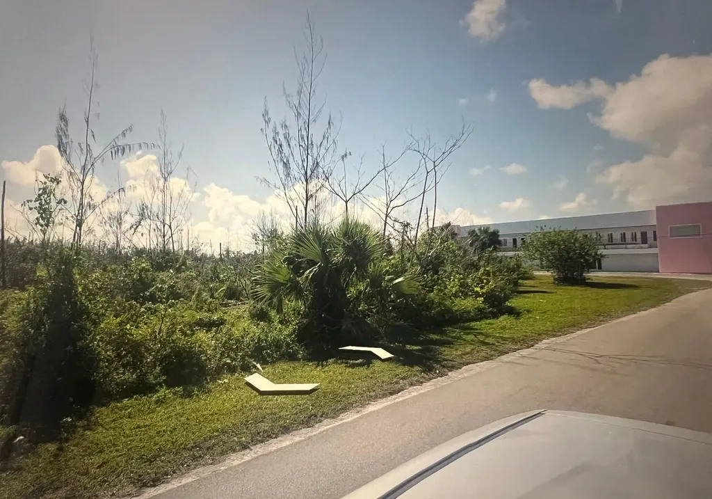 Don Mackay Boulevard Abaco BS