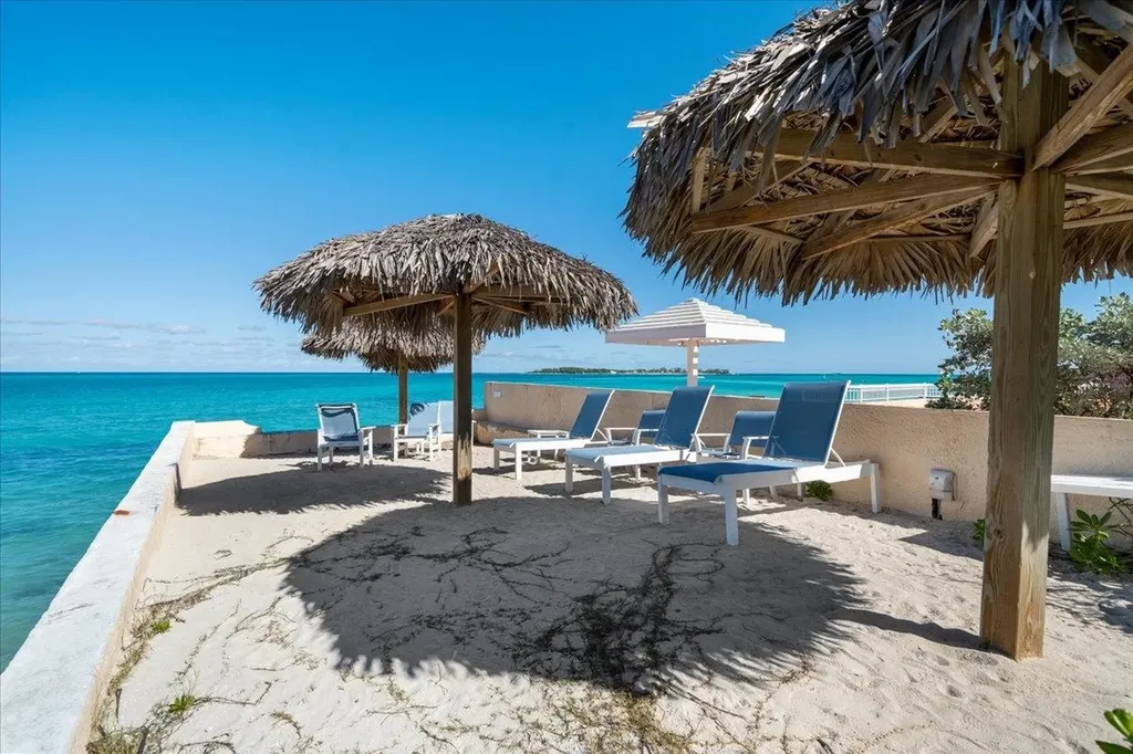 #6 Harbour Mews New Providence Paradise Island BS