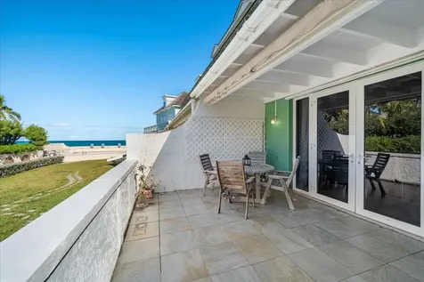 #6 Harbour Mews New Providence Paradise Island BS