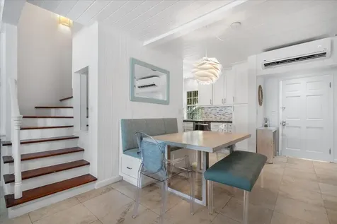 #6 Harbour Mews New Providence Paradise Island BS