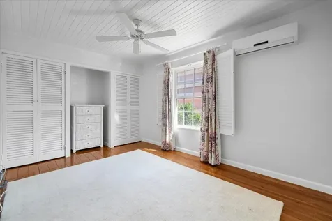 #6 Harbour Mews New Providence Paradise Island BS