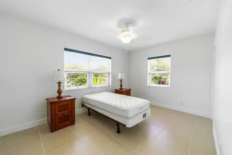 Bermuda Close 15 A Grand Bahama Freeport BS