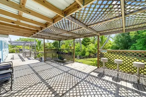 Bermuda Close 15 A Grand Bahama Freeport BS