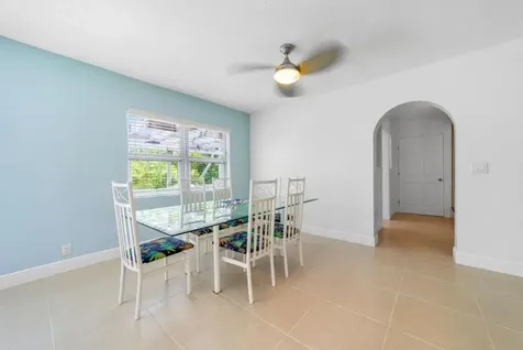 Bermuda Close 15 A Grand Bahama Freeport BS