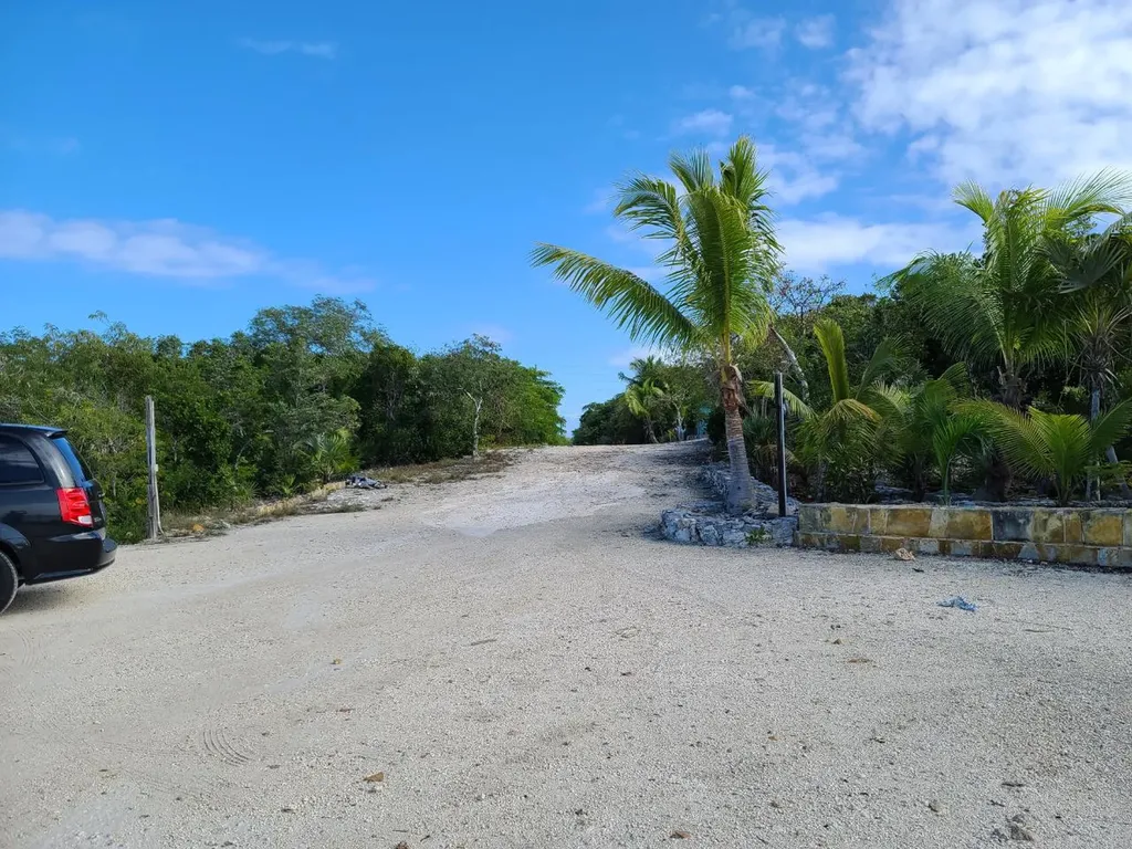 Hermitage-beachfront Lot 20 Exuma BS