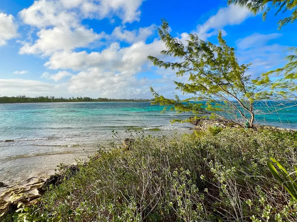 2 Acres James Cistern Eleuthera BS