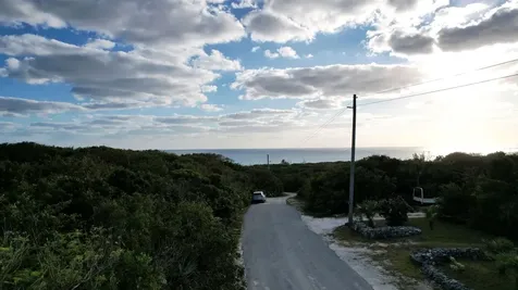 Signal Light Road Eleuthera BS