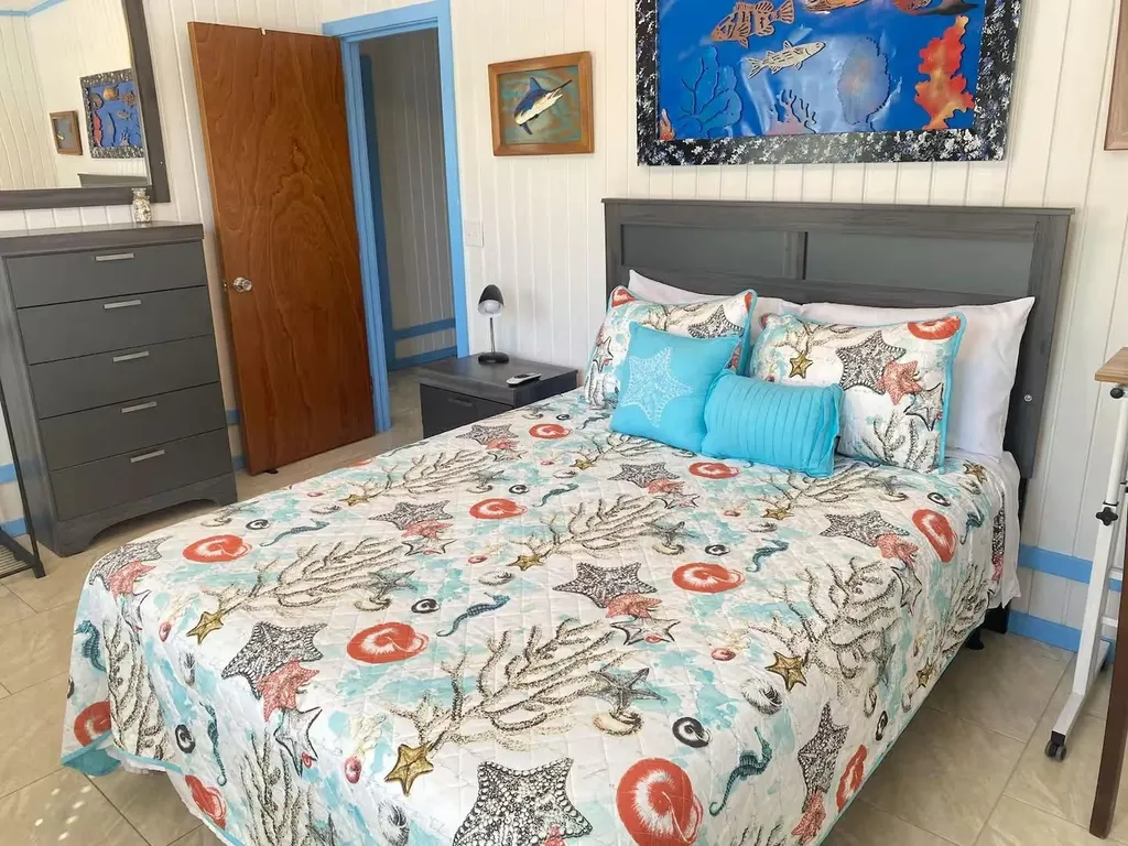 Castaway Cottage Eleuthera BS