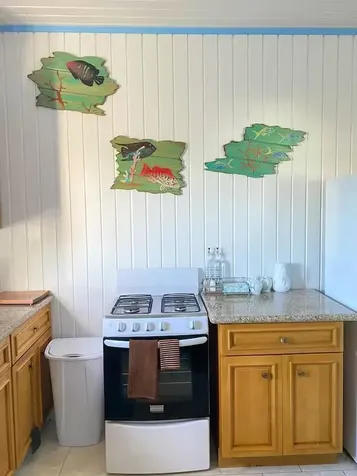 Castaway Cottage Eleuthera BS