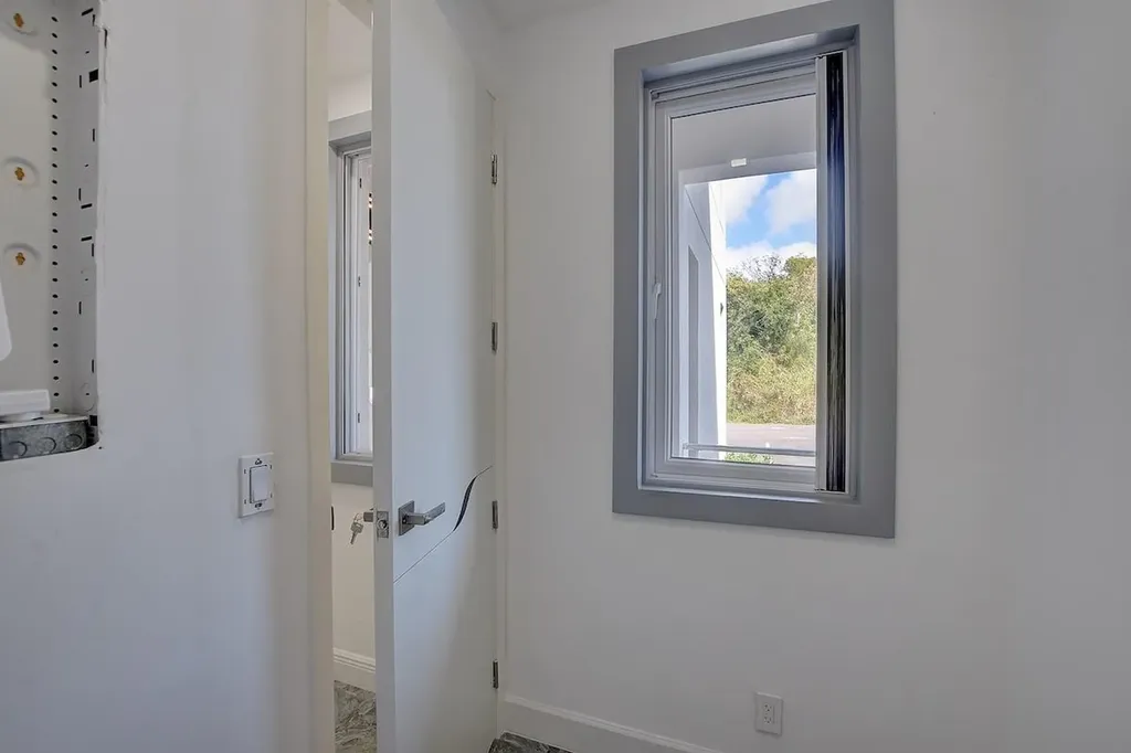 Nicholas Cay, Venice Bay #6 New Providence Paradise Island BS