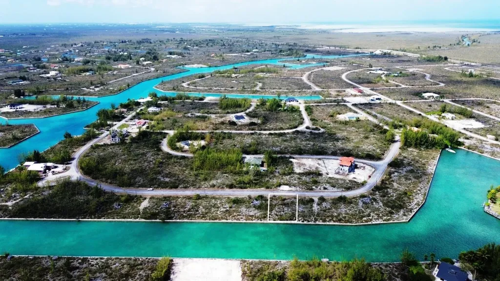 Emerald Bay Canal Lot Grand Bahama Freeport BS