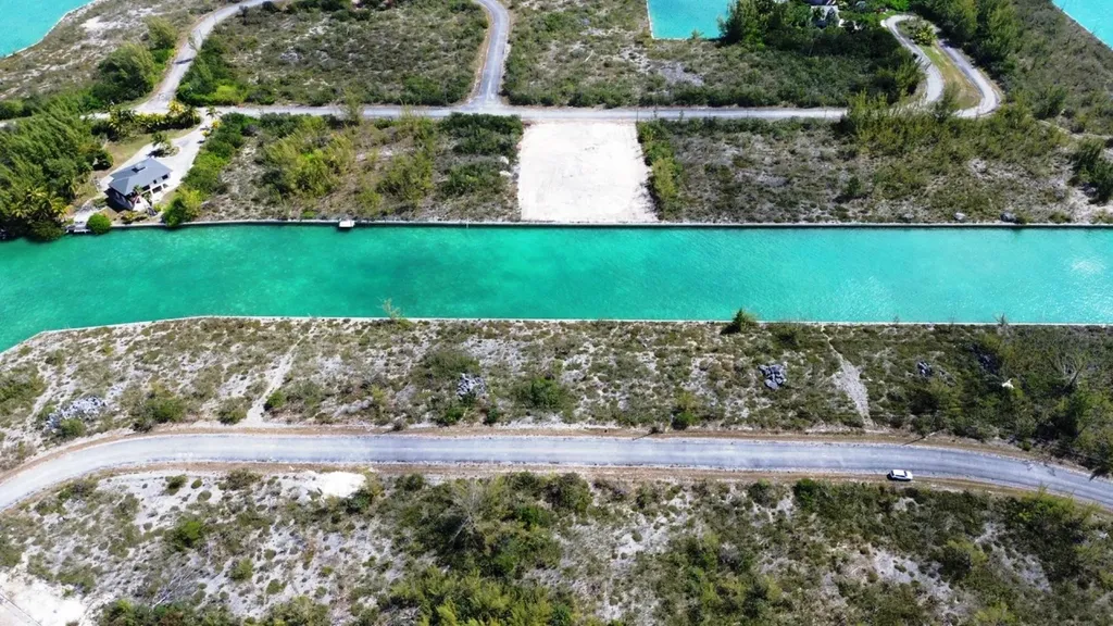 Emerald Bay Canal Lot Grand Bahama Freeport BS