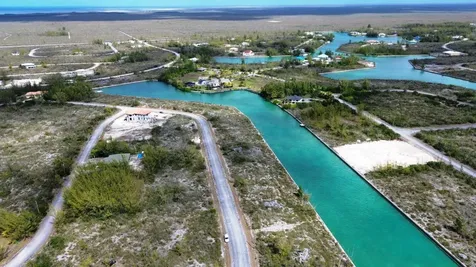 Emerald Bay Canal Lot Grand Bahama Freeport BS