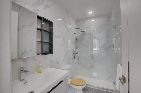 Nicholas Cay, Venice Bay #6 New Providence Paradise Island BS