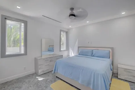 Nicholas Cay, Venice Bay #6 New Providence Paradise Island BS