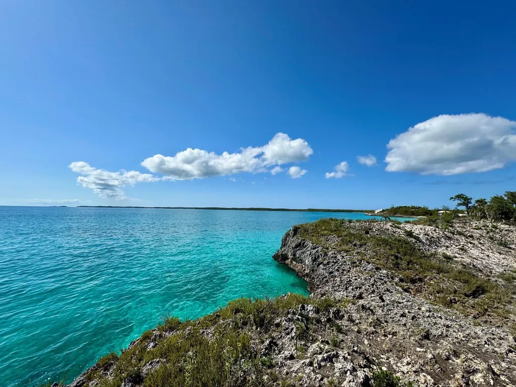 Parcel 18, Ten Bay Eleuthera BS