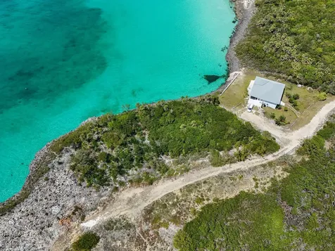 Parcel 18, Ten Bay Eleuthera BS