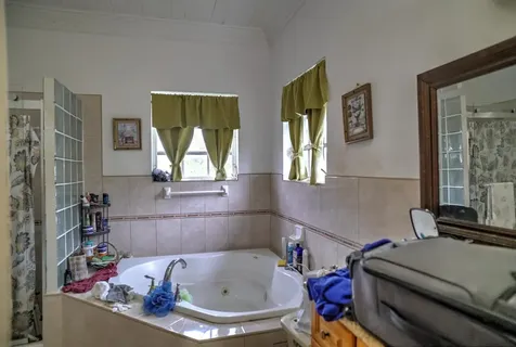 #53 Lake Cunningham New Providence Paradise Island BS