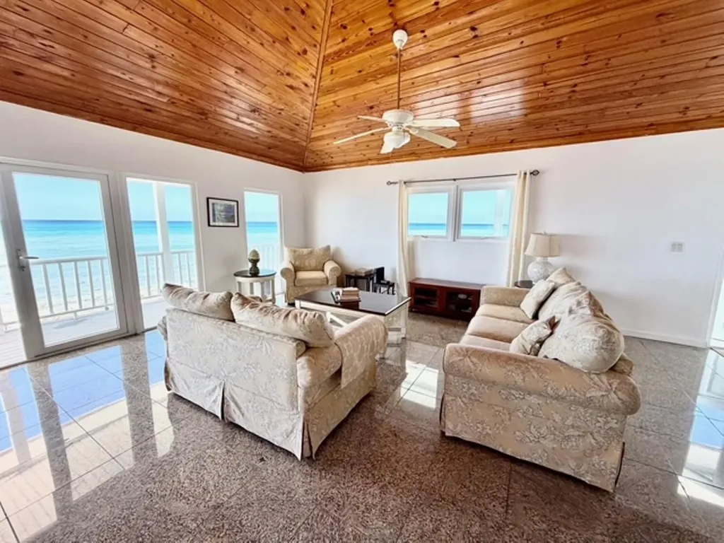 Bootle Bay, Oceanfront Estate Grand Bahama Freeport BS