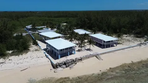 Bootle Bay, Oceanfront Estate Grand Bahama Freeport BS