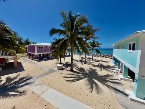 Bootle Bay, Oceanfront Estate Grand Bahama Freeport BS