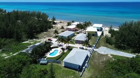 Bootle Bay, Oceanfront Estate Grand Bahama Freeport BS