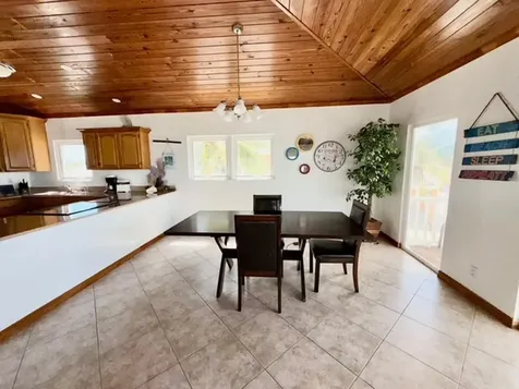 Bootle Bay, Oceanfront Estate Grand Bahama Freeport BS