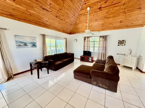 Bootle Bay, Oceanfront Estate Grand Bahama Freeport BS
