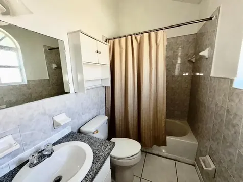 Bootle Bay, Oceanfront Estate Grand Bahama Freeport BS