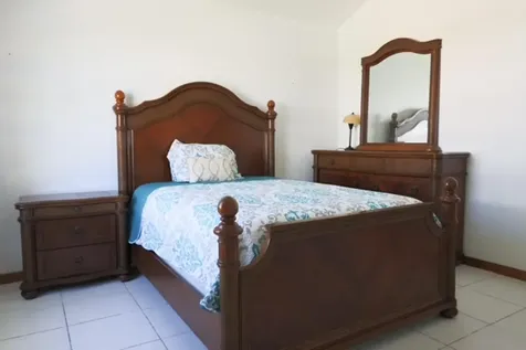 Bootle Bay, Oceanfront Estate Grand Bahama Freeport BS