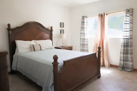 Bootle Bay, Oceanfront Estate Grand Bahama Freeport BS
