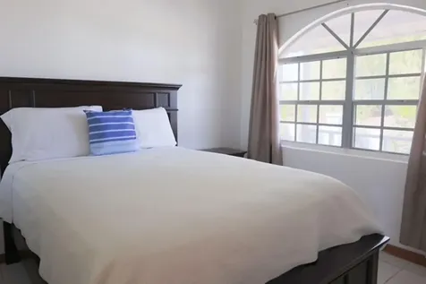 Bootle Bay, Oceanfront Estate Grand Bahama Freeport BS