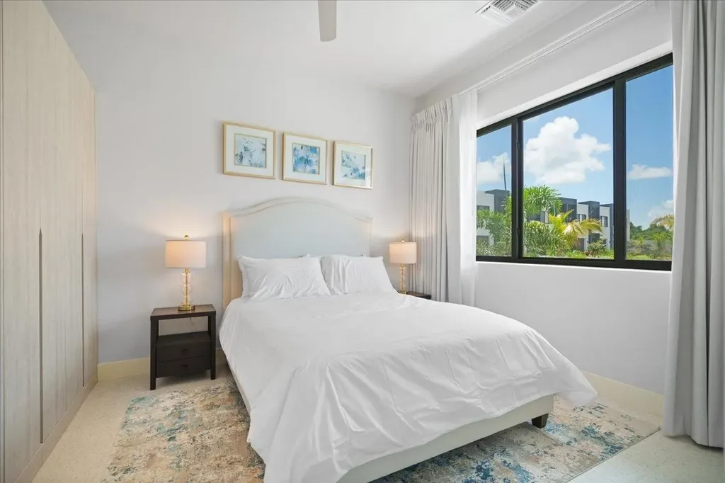 D-4 Westend New Providence Paradise Island BS