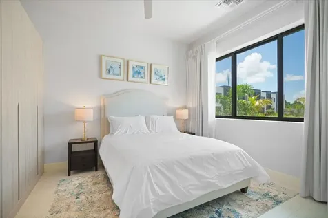 D-4 Westend New Providence Paradise Island BS